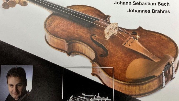 Das Bild zeigt eine Geige und Porträts von Wolfgang Amadeus Mozart, Johann Sebastian Bach und Johannes Brahms