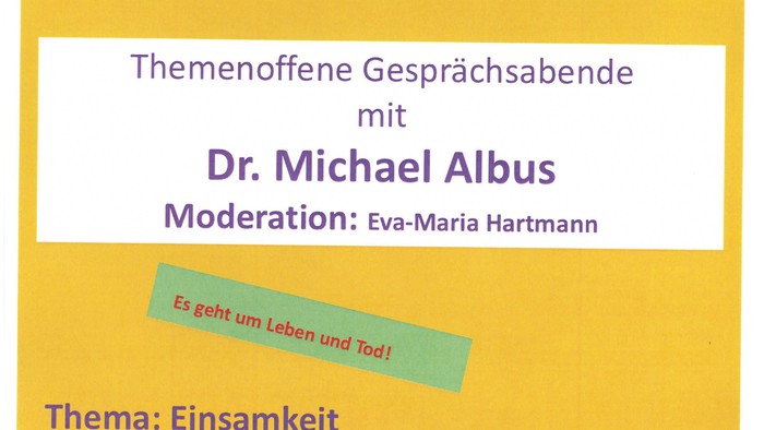 Einladungstext in bunten Textfeldern auf orangenem Hintergrund