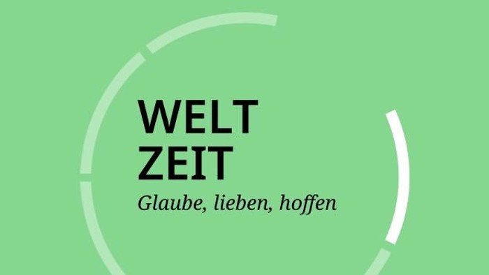 Grünes Logo mit weißer Schrift, auf der „WELTZEIT“ und „Glaube, lieben, hoffen“ in einem minimalistischen, kreisförmigen Design steht.