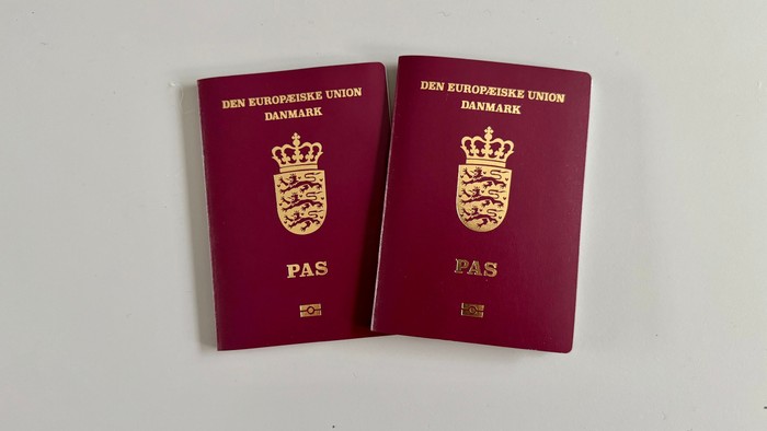 To passporte fra Den Europæiske Union, Danmark