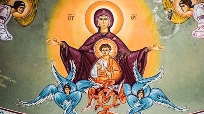 Das Bild zeigt eine religiöse Darstellung der Gottesmutter Maria mit dem Jesuskind.