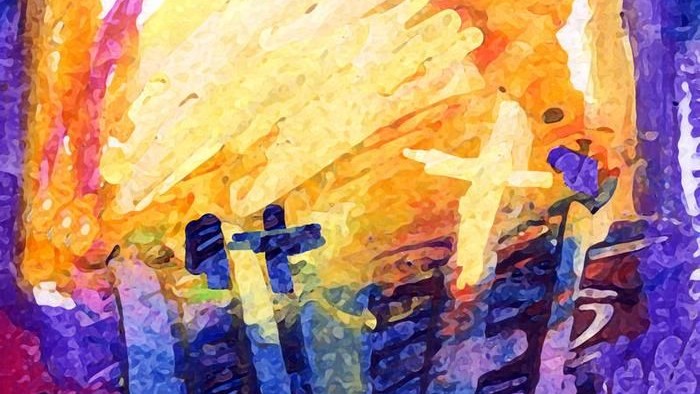 Ein abstraktes Gemälde mit warmen Orange- und Gelbtönen, durchsetzt mit kühlen Blau- und Violettakzenten