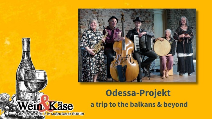 Gruppenfoto der Musiker*innen der Folk-Gruppe Odessa-Projekt