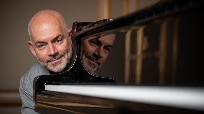 To men spiller piano sammen