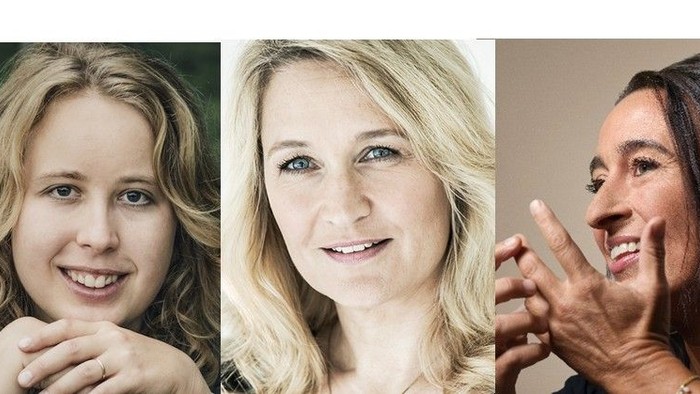 Tre kvinder, der smiler i individuelle nærbilleder med forskellige frisurer og udtryk.