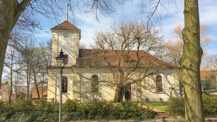 Dorfkirche Lübars von außen