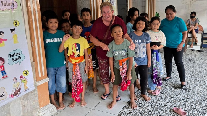 Kinder der Heavens Special Child School mit Sabine Lehman