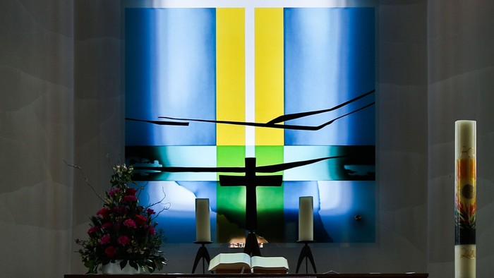 Altarfenster der Kapelle Höntrop.