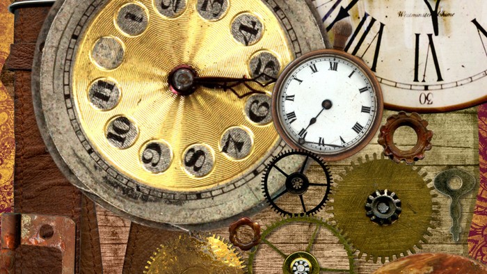 Billedet viser en samling af gamle og rustede urklokker og tændstikker.