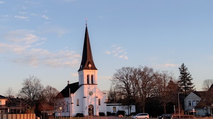 Martin-Luther Kirche auf der Lohe