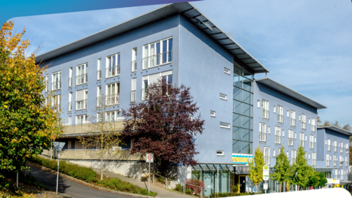 Das Bild zeigt den Rigeikenhof von außen.