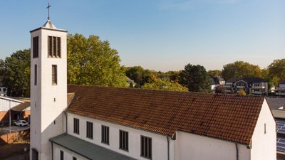 Gnadenkirche Frontansicht