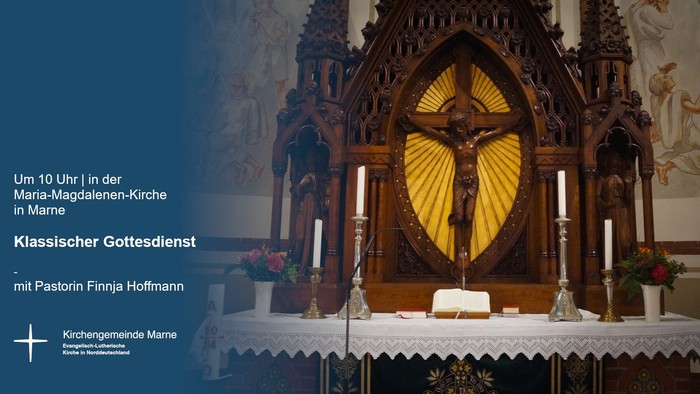 Altar in der Maria-Magdalenen-Kirche in Marne, klassischer Gottesdienst