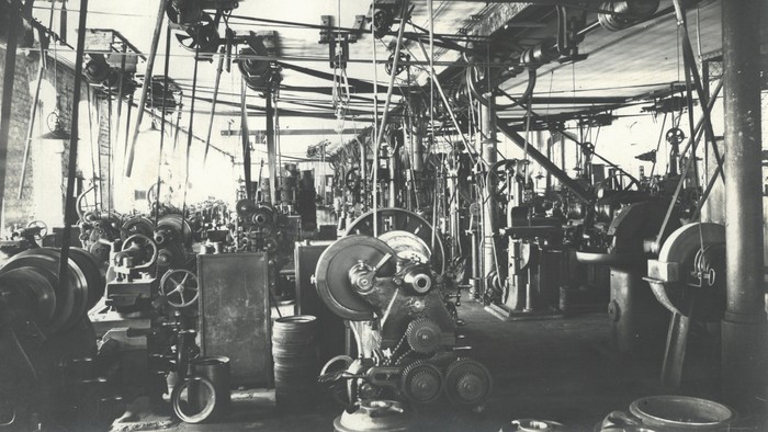 Blick in den Maschinensaal der Volta-Werke