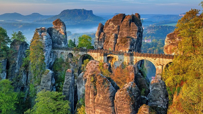Brücke im Elbsandsteingebirge