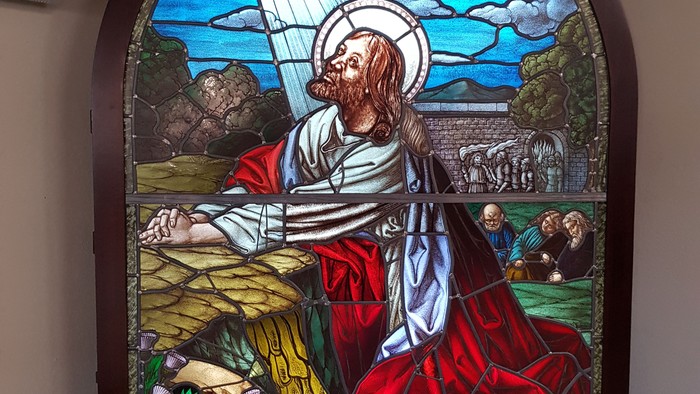 Jesus betet im Garten Gethsemane.