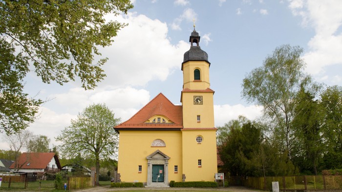 Kirche Niederlehme von außen