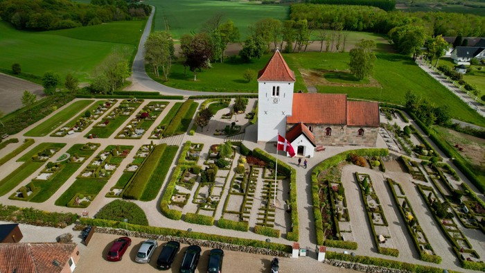 Vium kirke
