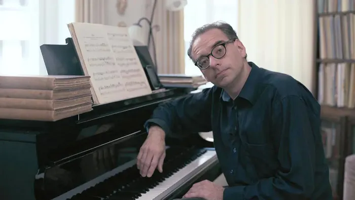 Pianist Jesper René