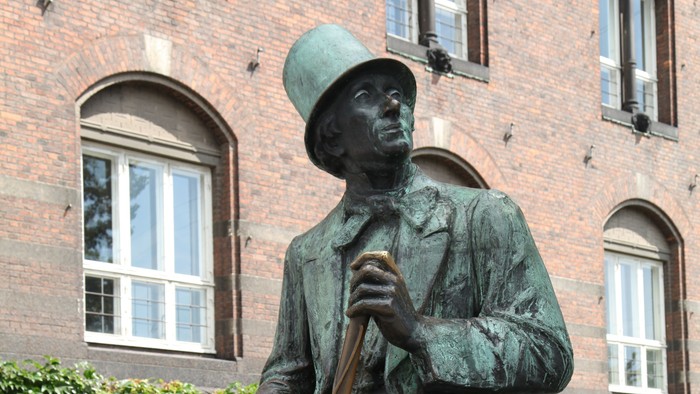 Statue af H. C. Andersen