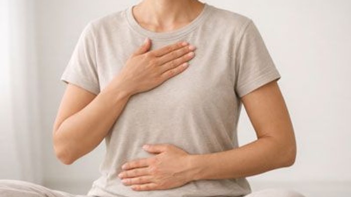 Frau bei Atemmeditation