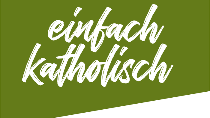 Einfacher und eleganter weißer Text auf grünem Hintergrund lautet „einfach katholisch“, was „simply Catholic“ bedeutet.