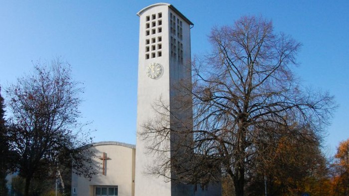 Christuskirche Aussenansicht
