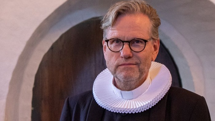 Detlef von Holst v. Jons indsættelse