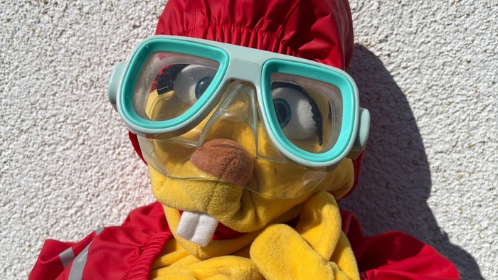 Charlotte mit Taucherbrille