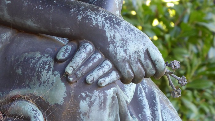 Grabfigur Wiesbaden Nordfriedhof