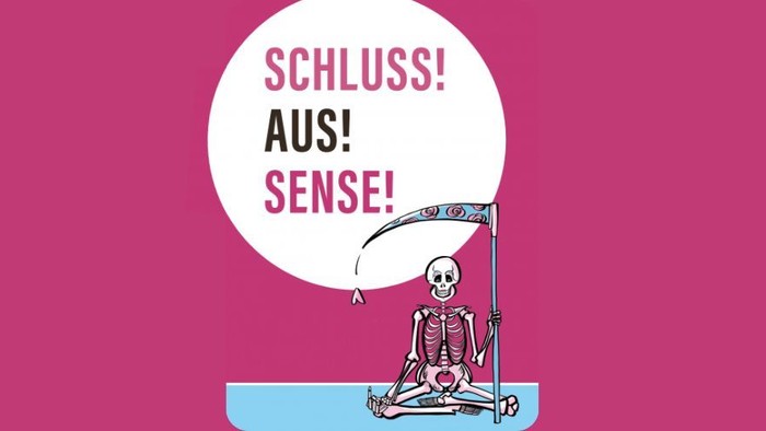 Grafik mit sitzendem Skelett und Text 'Schluss - Aus - Sense'