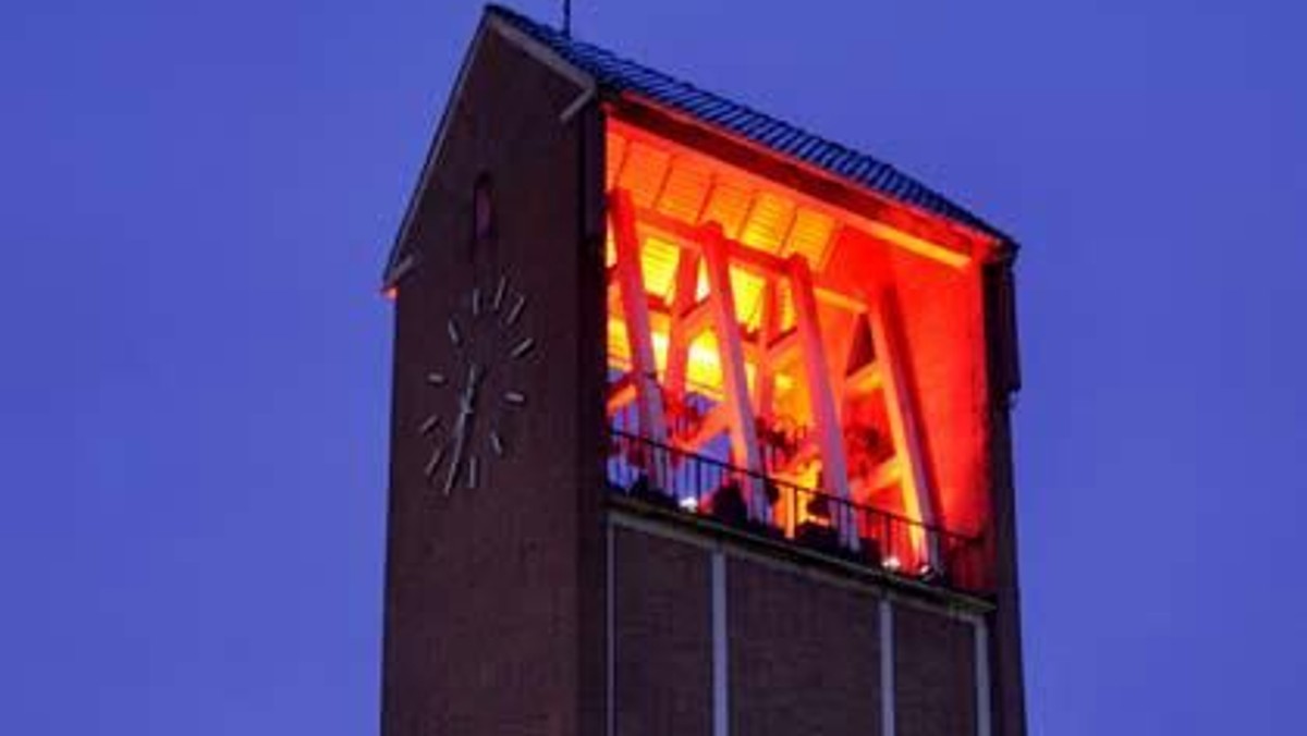 3G Christmette zur Heiligen Nacht im Schein der Lichter Einsingen vor der Kirche: 0G/für den Gottesdienst bitte mit Anmeldung , hier gilt die 3G Regel