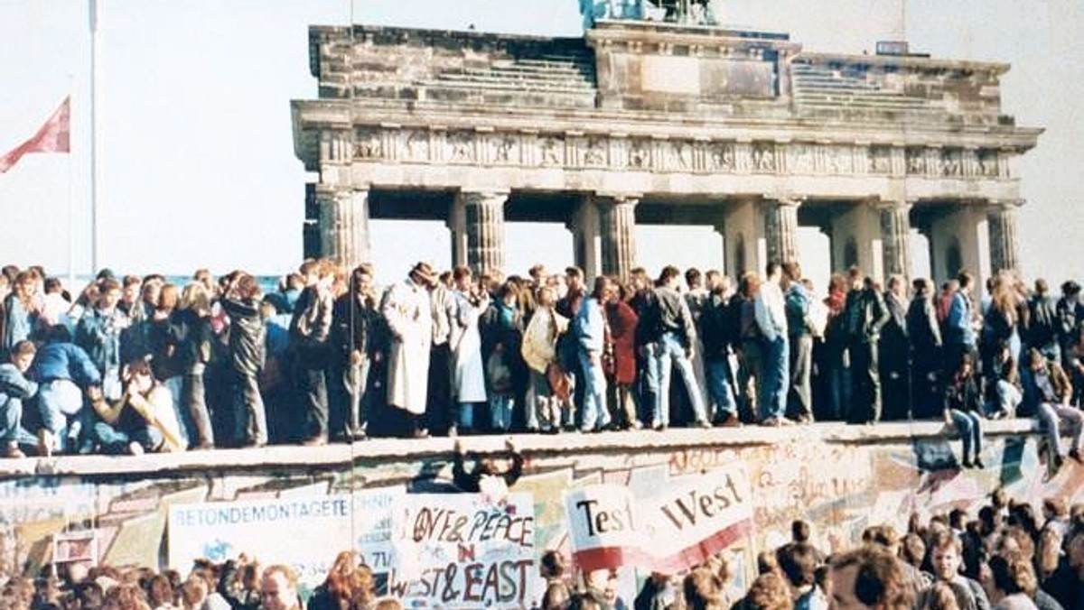 Einladung zu Erzählsalons anlässlich des 30. Jahrestages des Mauerfalls