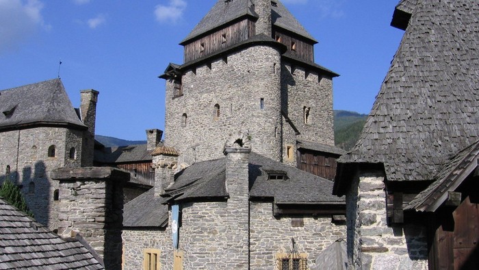Außenansicht Burg Finstergrün