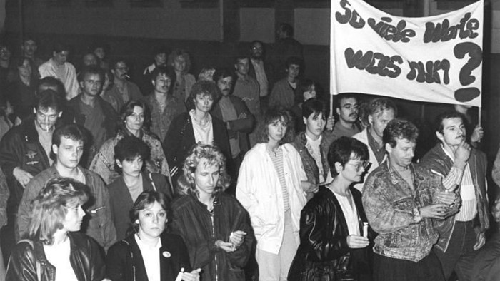 Demonstration in Erfurt am 26.10.1989 nach Friedensgebeten in zwei Kirchen
