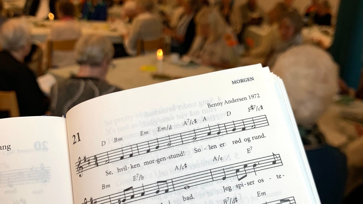 Tirsdagskreds: Stemmer af fællesskab og toner fra Beethoven