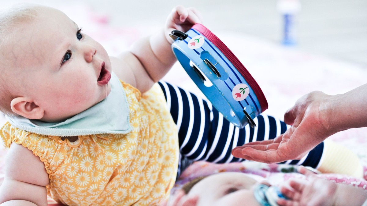 *AFLYST* Babysalmesang