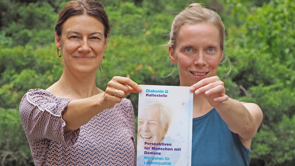 Trotz Demenz aktiv bleiben / Vortrag: Wie Ehrenamtliche der Diakonie Angehörige entlasten