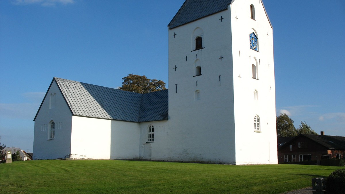 Gudstjeneste i Gjerrild Kirke