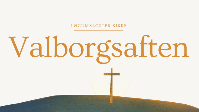 Et fredfyldt landskab med et kors på en bakke, der fejrer Valborgsaften ved Løgumkloster Kirke.