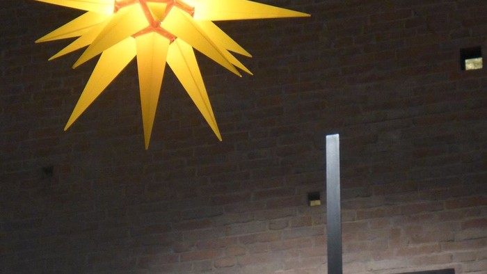 Stern und Kreuz Christus