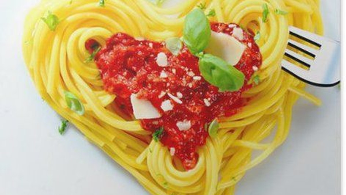 AFLYST: Gud & Spaghetti