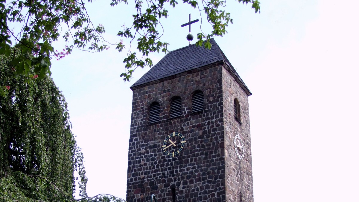 Gottesdienst zum 1. Advent mit Orgelmusik in der Dorfkirche Schönefeld