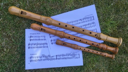 Wochenschlussandacht im Freien mit gemeinsamem Singen