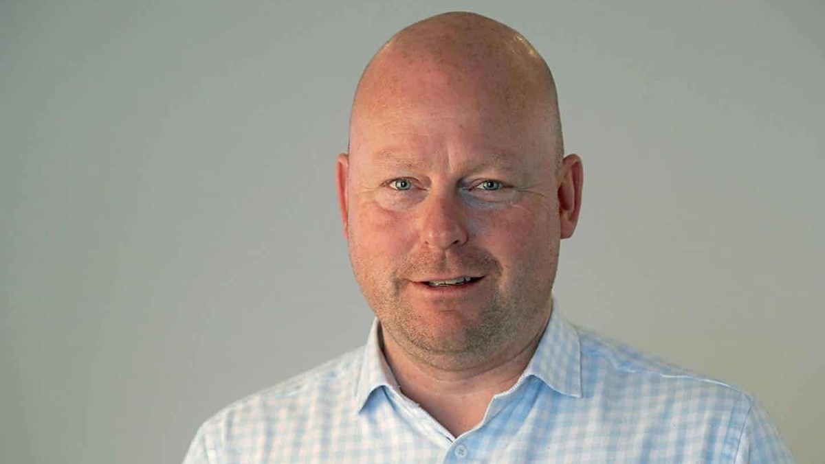 Fredagsrundstykker med Jesper Gisli: Chefredaktør i medvind og modvind
