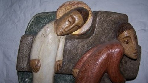 "Simon von Kyrene hilft Jesus das Kreuz tragen." Musikalische Passionsandacht zu einem Kreuzweg-Bild von Sieger Köder in der Paul-Gerhardt-Kirche