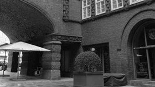 Tippmamsells und Paternoster. Ein Stadtrundgang durch das Kontorhausviertel