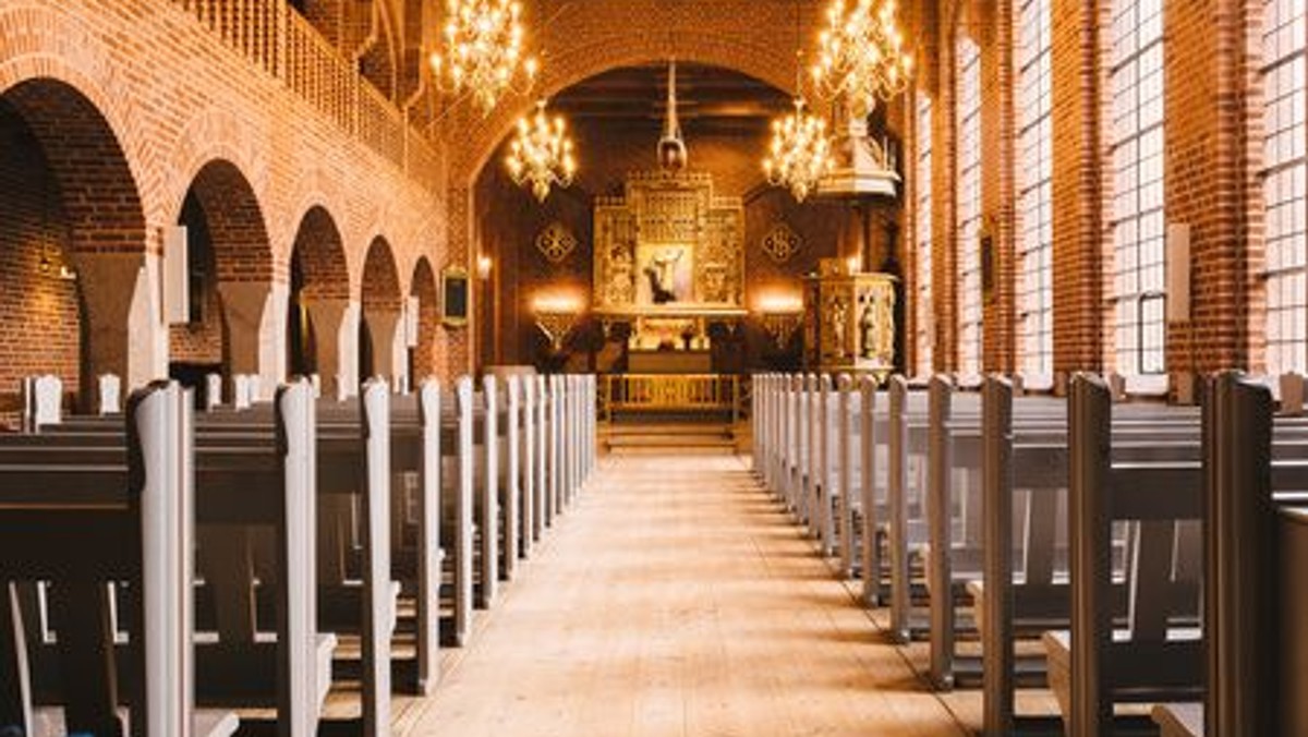 Gudstjeneste i Anna kirke