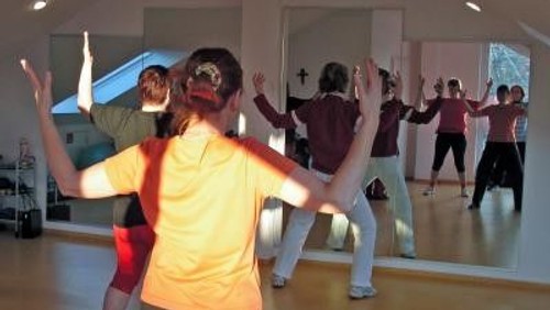 Gymnastik für Seniorinnen und Senioren