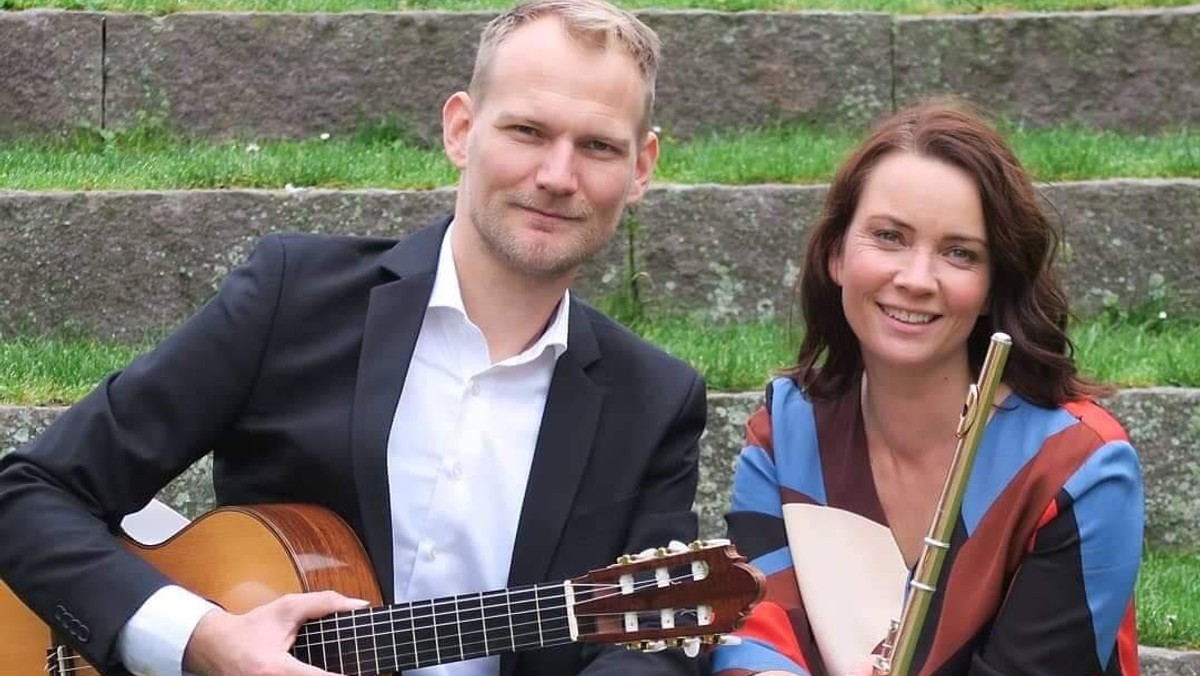 Gram Kirke: Lysandagt med levende lys, musik og læsninger